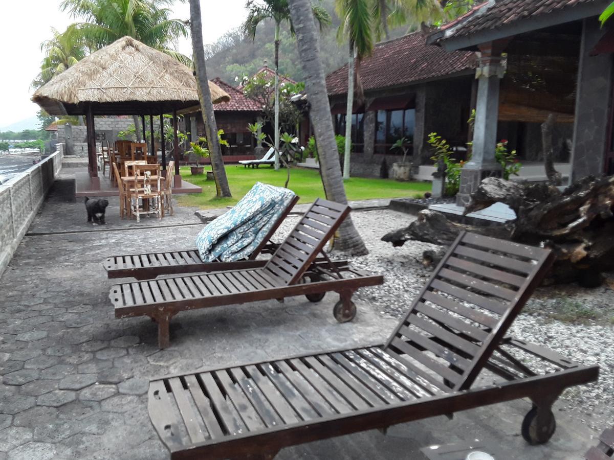 Temple Cafe & Cottages Candi Dasa  Exterior photo
