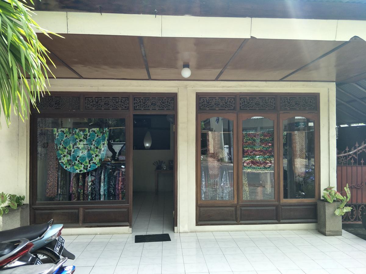 Temple Cafe & Cottages Candi Dasa  Exterior photo